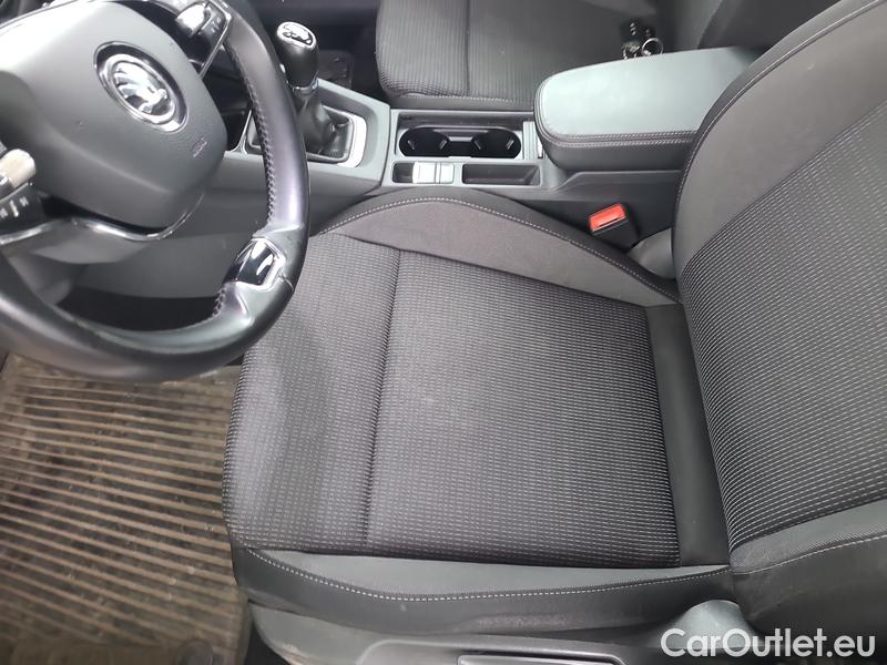  Skoda  Octavia  Combi (NX3)(2020) Oct.Combi 2.0TDI 85 Ambition #22