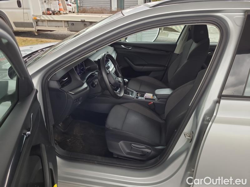  Skoda  Octavia  Combi (NX3)(2020) Oct.Combi 2.0TDI 85 Ambition #13