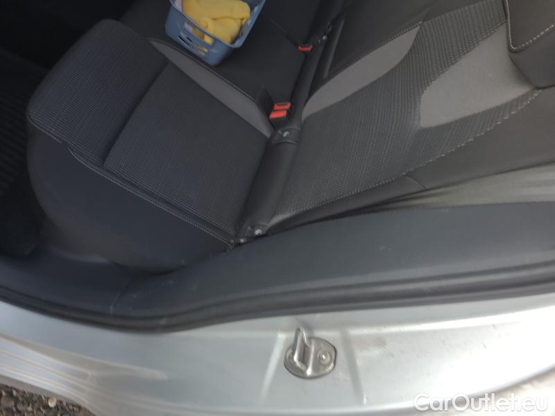  Skoda  Octavia  Combi (NX3)(2020) Oct.Combi 2.0TDI 85 Ambition #16