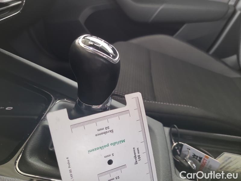  Skoda  Octavia  Combi (NX3)(2020) Oct.Combi 2.0TDI 85 Ambition #9