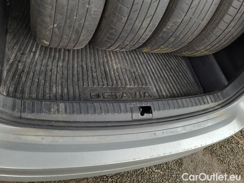  Skoda  Octavia  Combi (NX3)(2020) Oct.Combi 2.0TDI 85 Ambition #18