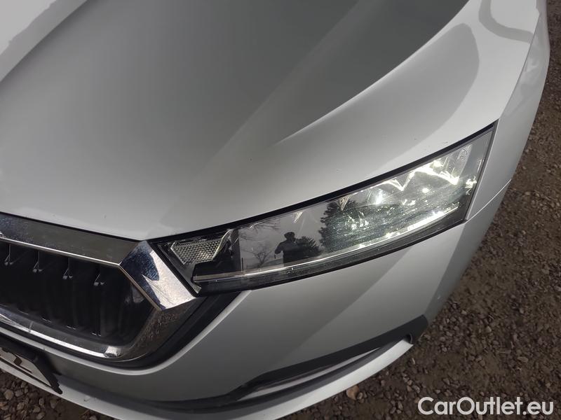  Skoda  Octavia  Combi (NX3)(2020) Oct.Combi 2.0TDI 85 Ambition #6