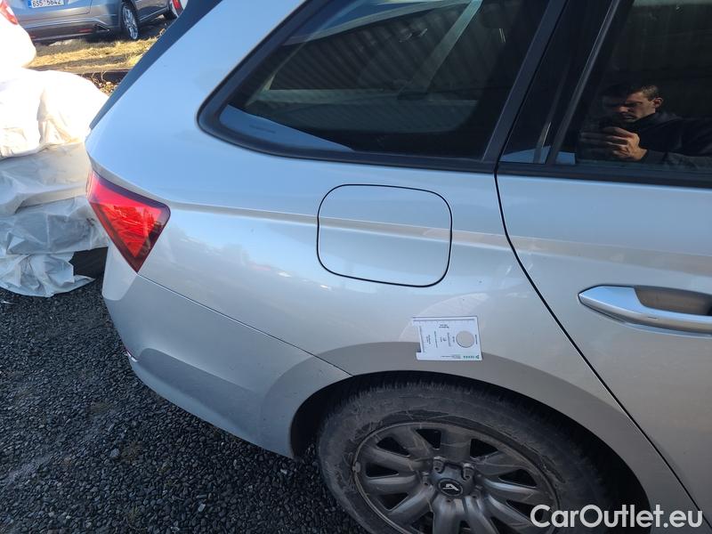  Skoda  Octavia  Combi (NX3)(2020) Oct.Combi 2.0TDI 85 Ambition #39