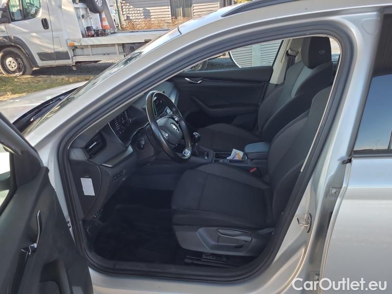  Skoda  Octavia  Combi (NX3)(2020) Oct.Combi 2.0TDI 85 Ambition #9