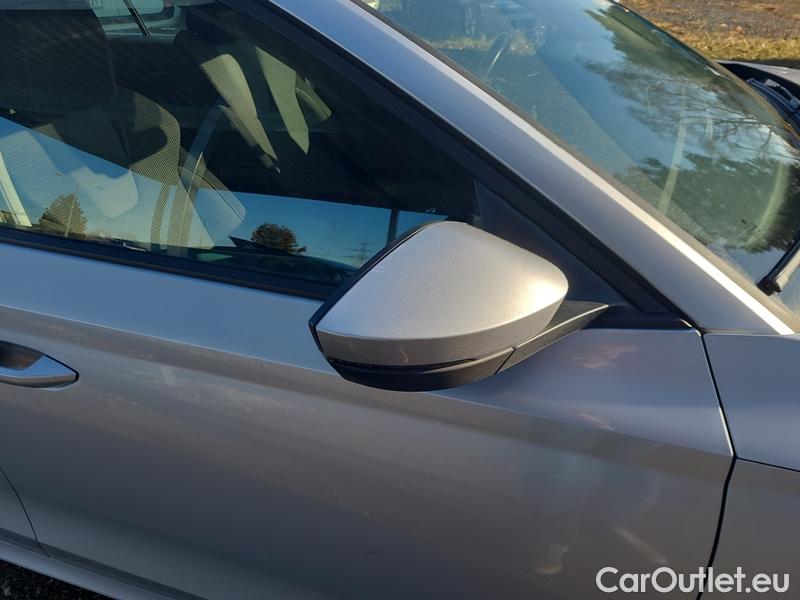  Skoda  Octavia  Combi (NX3)(2020) Oct.Combi 2.0TDI 85 Ambition #47