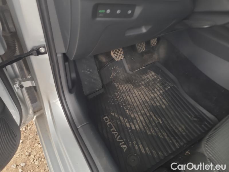  Skoda  Octavia  Combi (NX3)(2020) Oct.Combi 2.0TDI 85 Ambition #11