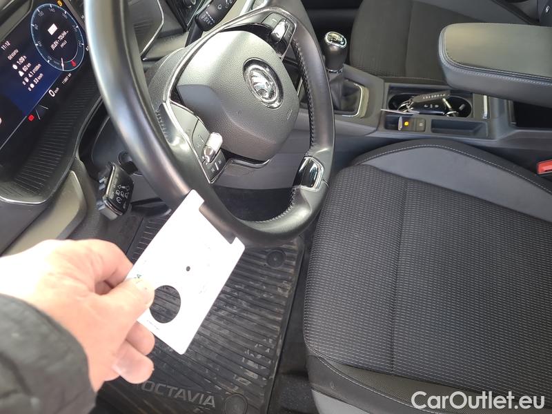  Skoda  Octavia  Combi (NX3)(2020) Oct.Combi 2.0TDI 85 Ambition #13