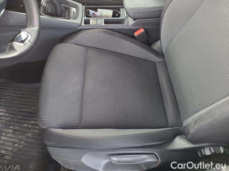  Skoda  Octavia  Combi (NX3)(2020) Oct.Combi 2.0TDI 85 Ambition #10