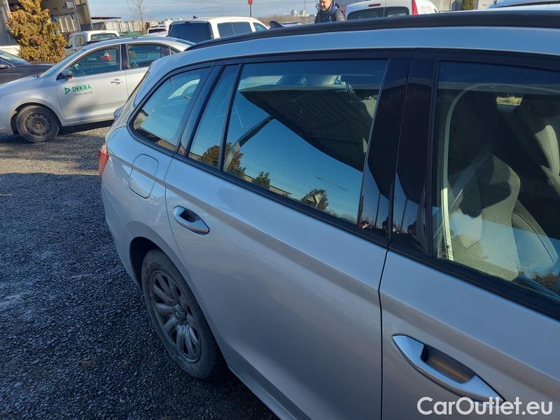  Skoda  Octavia  Combi (NX3)(2020) Oct.Combi 2.0TDI 85 Ambition #49