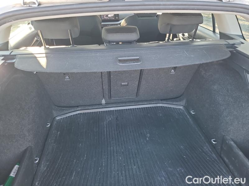  Skoda  Octavia  Combi (NX3)(2020) Oct.Combi 2.0TDI 85 Ambition #31