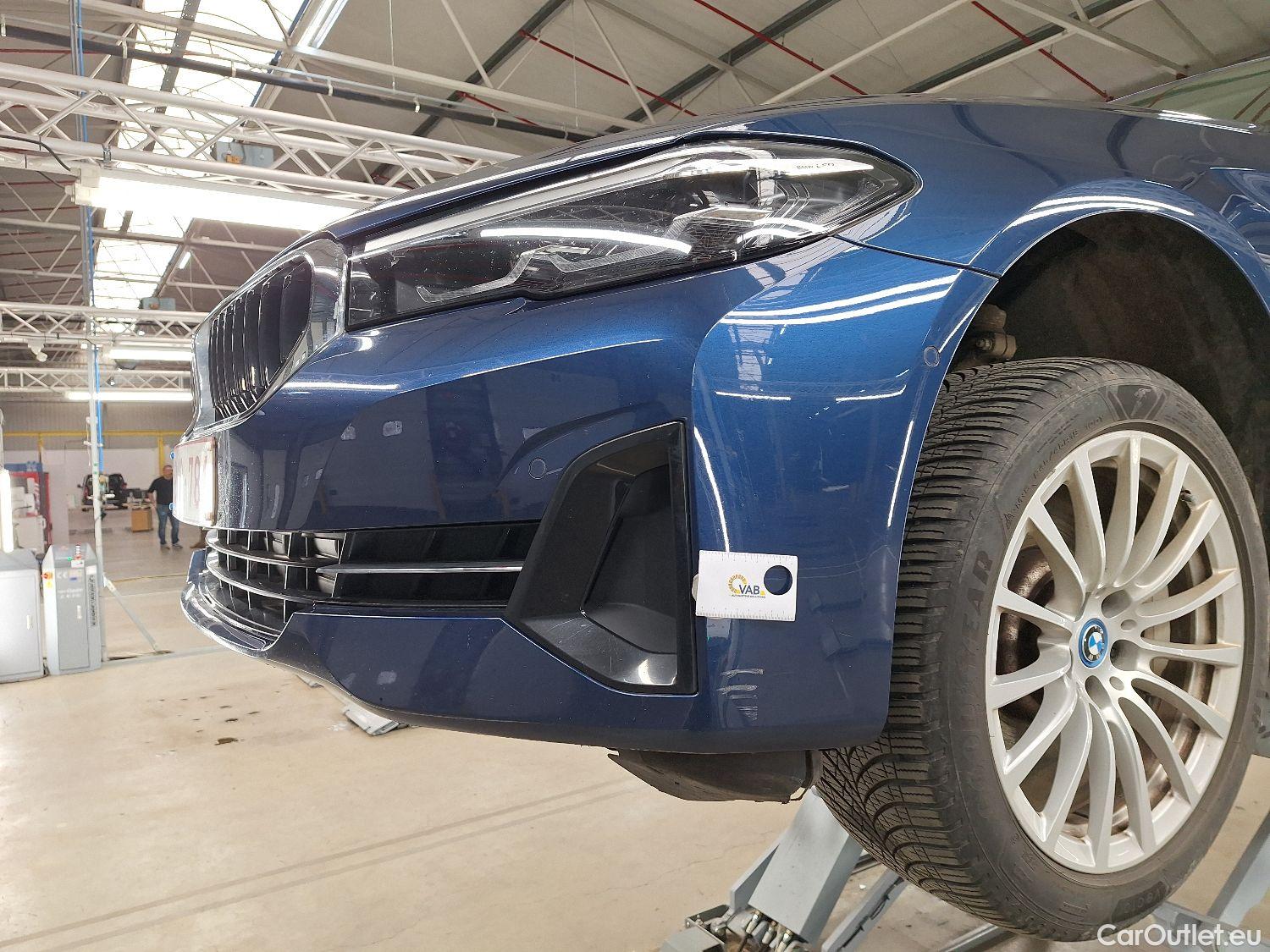  Bmw  Serie 5 BMW, 5-ser To FL'20 PHEV, BMW 5 Reeks Touring 530e Auto 5d #5