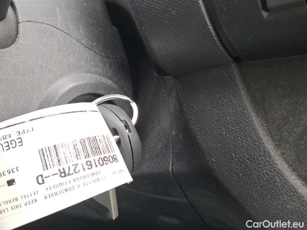  Nissan  NV300 NISSAN  / 2016 / 4P / furgón 2.0dCi 88kW (120CV) L1H1 1T Optima #13