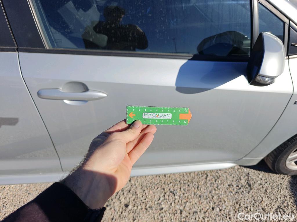  Toyota  Corolla TOYOTA  / 2019 / 5P / familiar 1.8 125H ACTIVE TECH E-CVT TOU SPORT #53