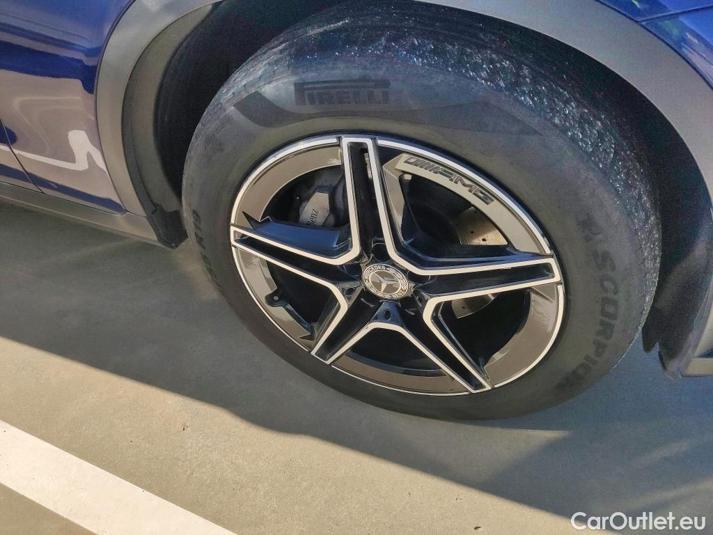  Mercedes  G-Klasee MERCEDES-BENZ Clase GLC / 2019 / 5P / todoterreno GLC 220 d 4MATIC #3