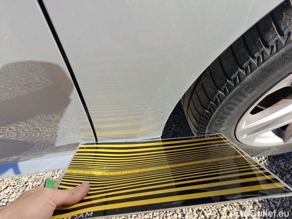  Toyota  Corolla TOYOTA  / 2019 / 5P / familiar 1.8 125H ACTIVE TECH E-CVT TOU SPORT #57