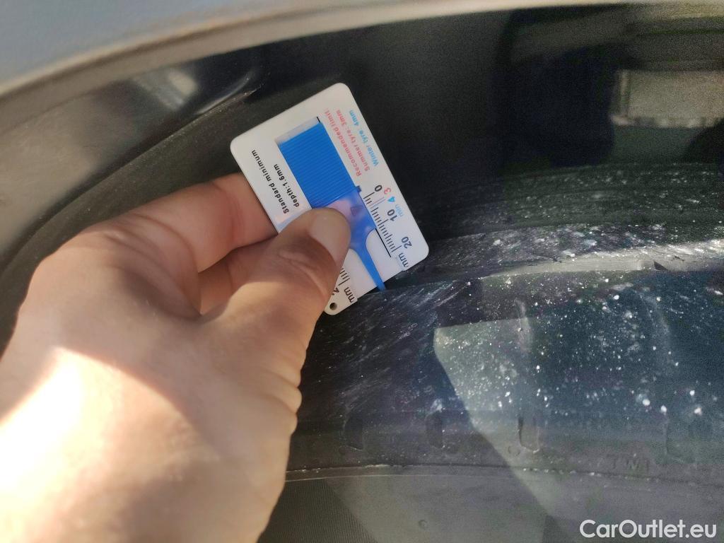  Mercedes  G-Klasee MERCEDES-BENZ Clase GLC / 2019 / 5P / todoterreno GLC 220 d 4MATIC #4