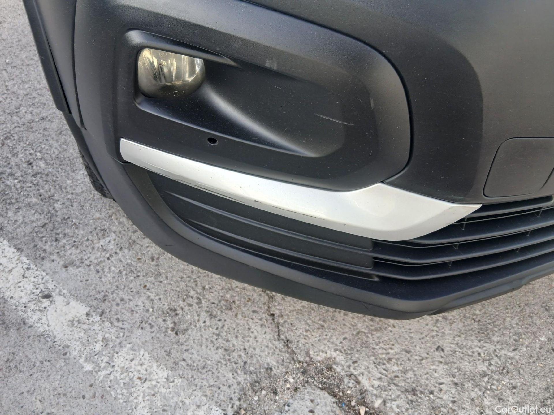  Peugeot  RIFTER PEUGEOT  / 2018 / 4P / combi Active Standard BlueHDi 73kW (IND) #38