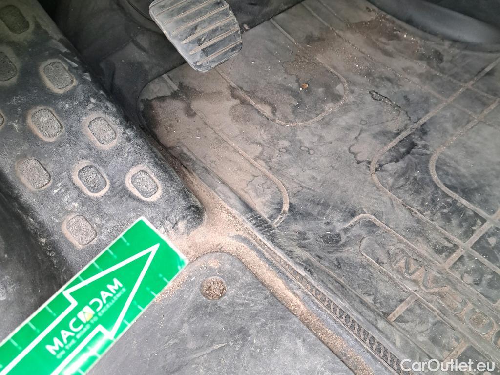  Nissan  NV300 NISSAN  / 2016 / 4P / furgón 2.0dCi 88kW (120CV) L1H1 1T Optima #31