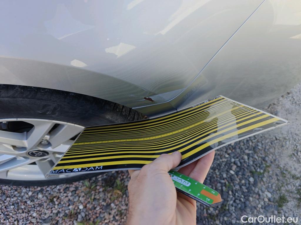  Toyota  Corolla TOYOTA  / 2019 / 5P / familiar 1.8 125H ACTIVE TECH E-CVT TOU SPORT #11