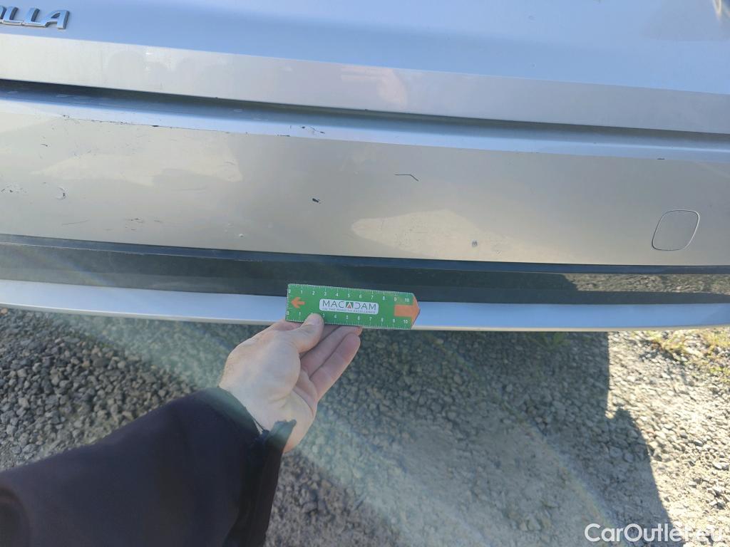  Toyota  Corolla TOYOTA  / 2019 / 5P / familiar 1.8 125H ACTIVE TECH E-CVT TOU SPORT #48