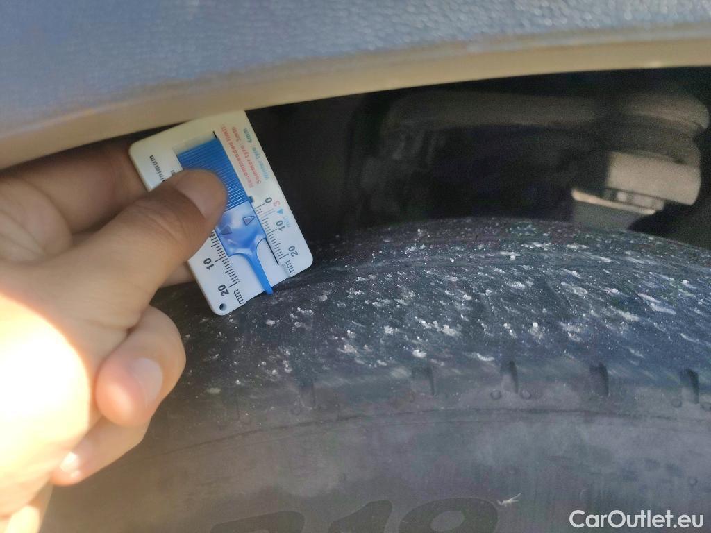  Mercedes  G-Klasee MERCEDES-BENZ Clase GLC / 2019 / 5P / todoterreno GLC 220 d 4MATIC #2