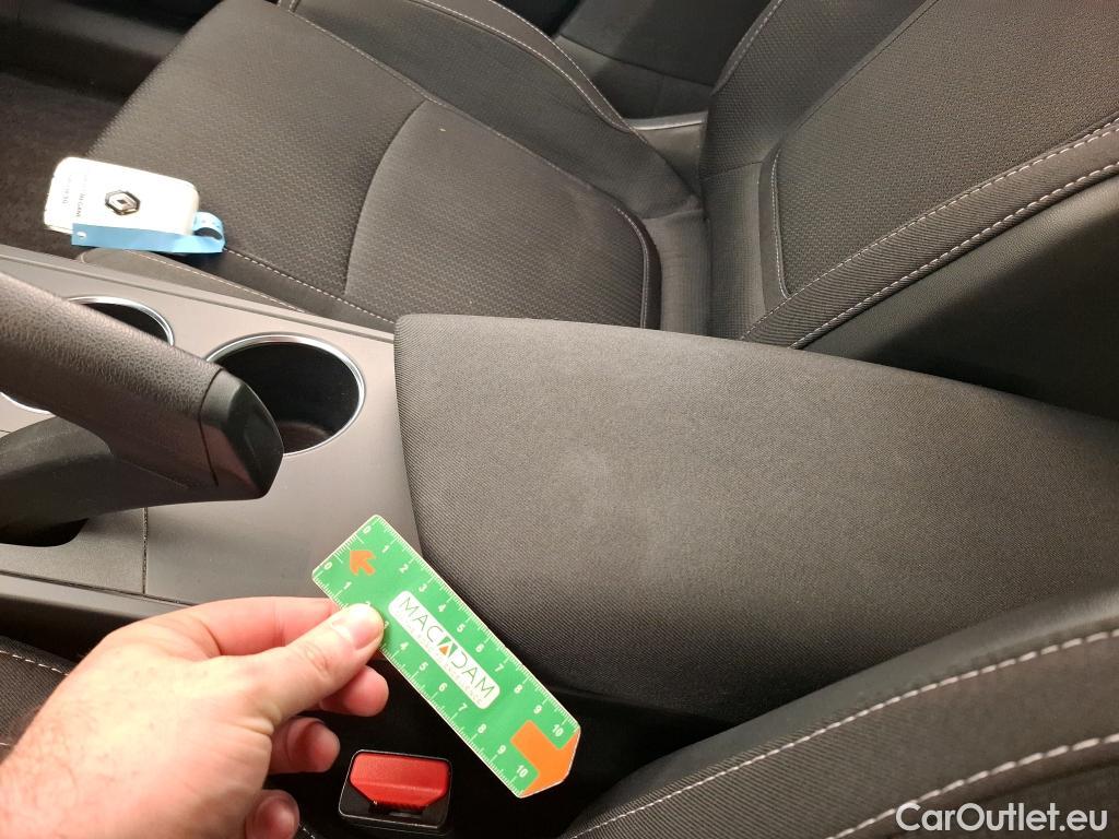  Renault  Megane  IV Berline 5 ptes. Business 1.0 TCe 115CV BVM6 E6d #18