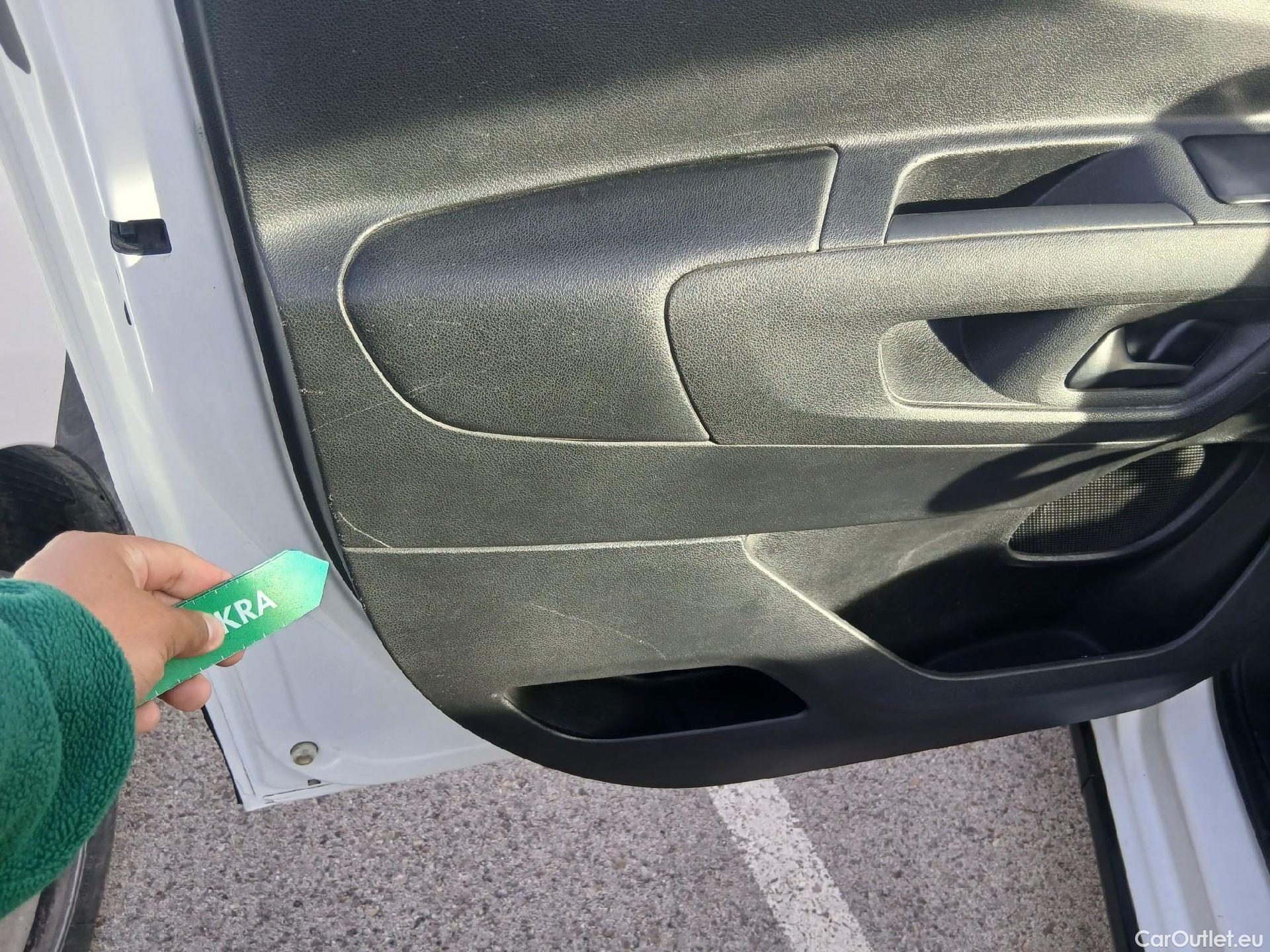  Peugeot  RIFTER PEUGEOT  / 2018 / 4P / combi Active Standard BlueHDi 73kW (IND) #34