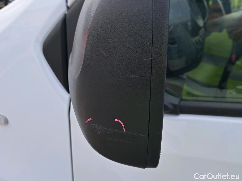  Nissan  NV300 NISSAN  / 2016 / 4P / furgón 2.0dCi 88kW (120CV) L1H1 1T Optima #22