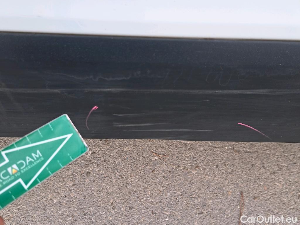  Nissan  NV300 NISSAN  / 2016 / 4P / furgón 2.0dCi 88kW (120CV) L1H1 1T Optima #21