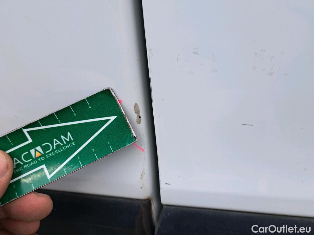  Nissan  NV300 NISSAN  / 2016 / 4P / furgón 2.0dCi 88kW (120CV) L1H1 1T Optima #33