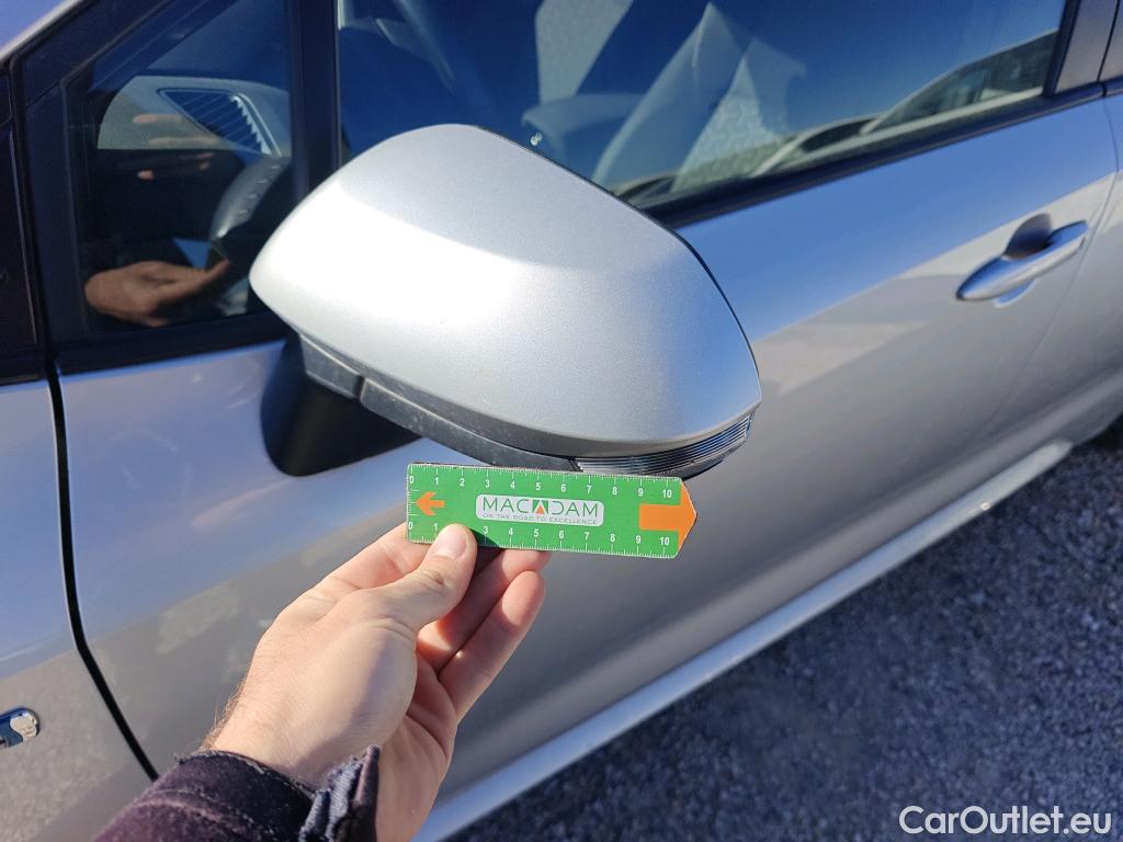  Toyota  Corolla TOYOTA  / 2019 / 5P / familiar 1.8 125H ACTIVE TECH E-CVT TOU SPORT #58