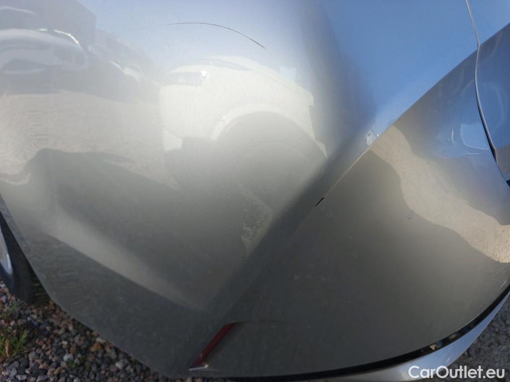  Toyota  Corolla TOYOTA  / 2019 / 5P / familiar 1.8 125H ACTIVE TECH E-CVT TOU SPORT #35