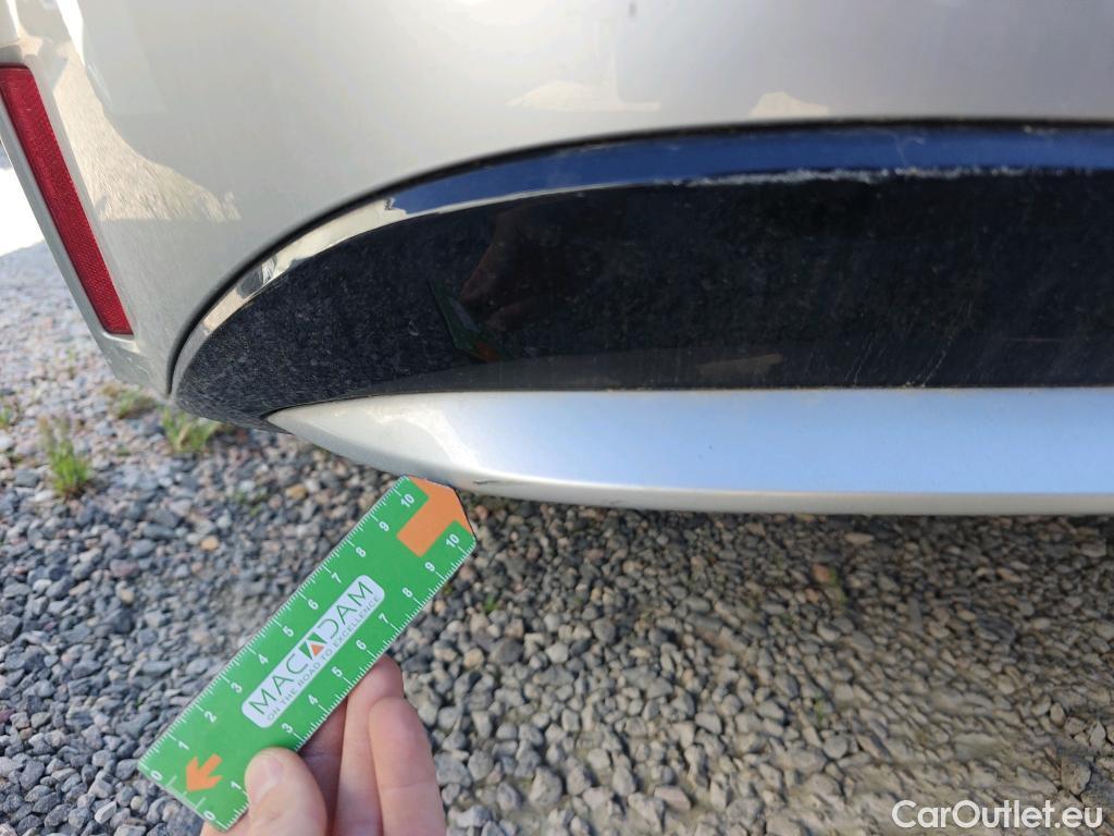  Toyota  Corolla TOYOTA  / 2019 / 5P / familiar 1.8 125H ACTIVE TECH E-CVT TOU SPORT #61