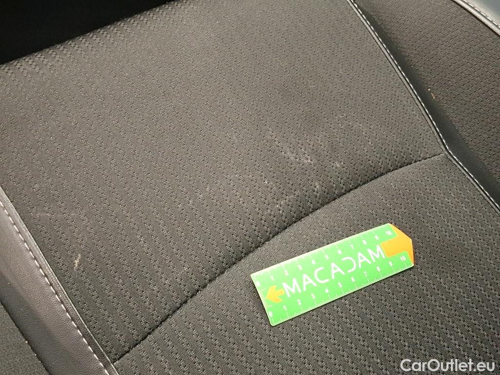  Renault  Megane  IV Berline 5 ptes. Techno 1.5 dCi 115CV BVA7 E6d #13