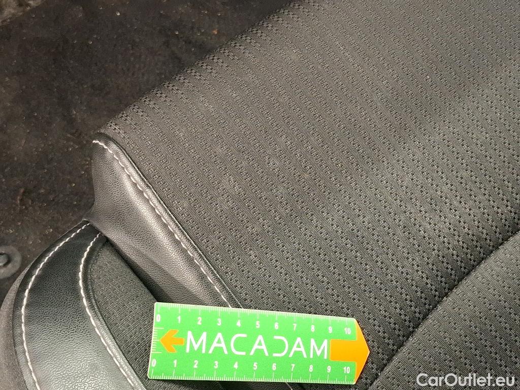  Renault  Megane  IV Berline 5 ptes. Techno 1.5 dCi 115CV BVA7 E6d #18