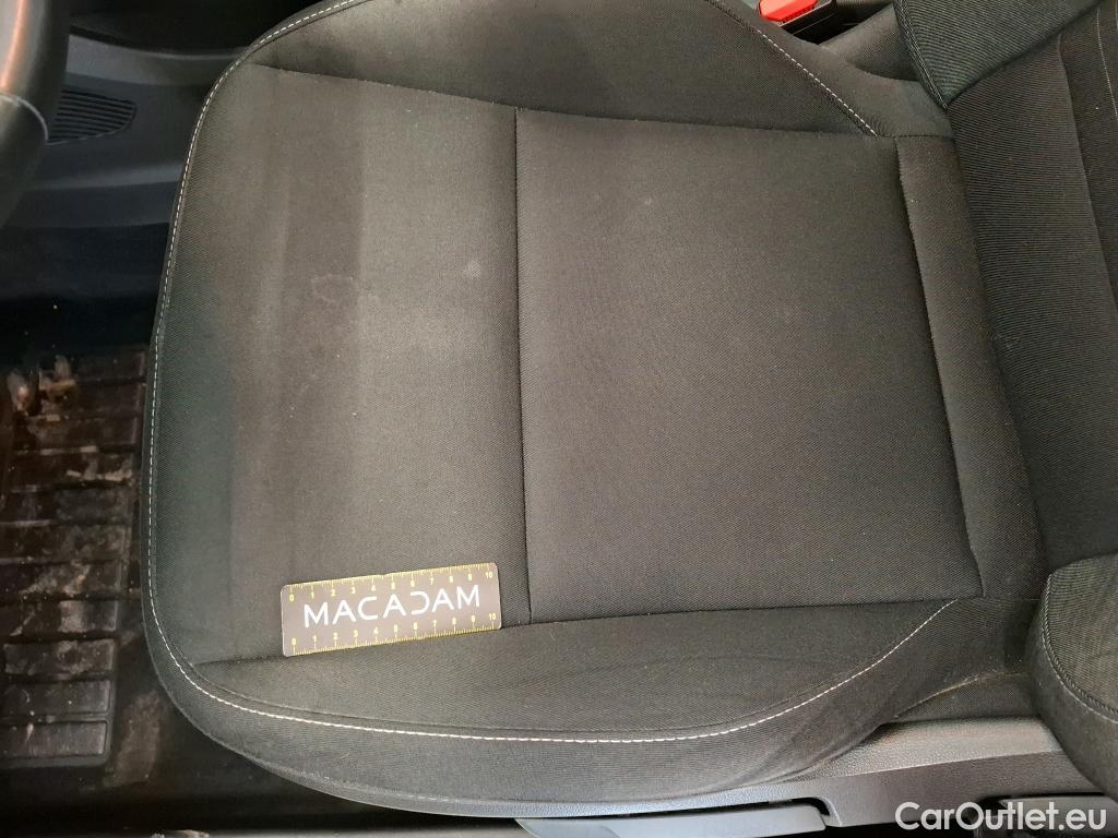  Renault  Captur  II Business 1.5 dCi 95CV BVM6 E6dT #9