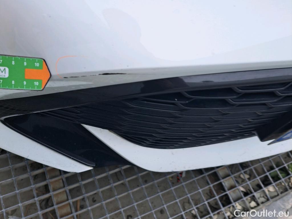  Toyota  Corolla TOYOTA  / 2019 / 5P / familiar 1.8 125H ACTIVE TECH E-CVT TOU SPORT #28