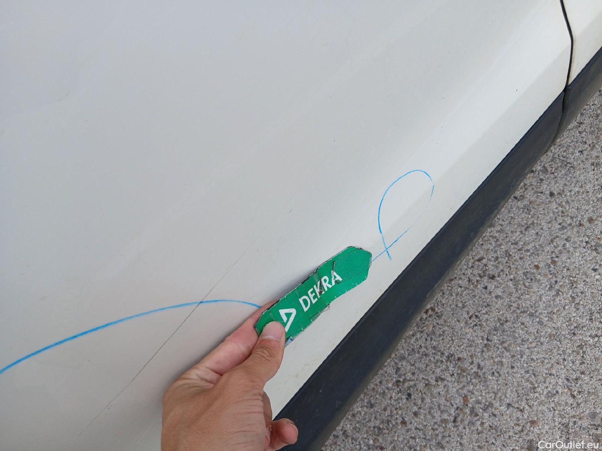  Nissan  Qashqai NISSAN  / 2017 / 5P / todoterreno DIG-T 103 kW (140 CV) E6D ACENTA #43