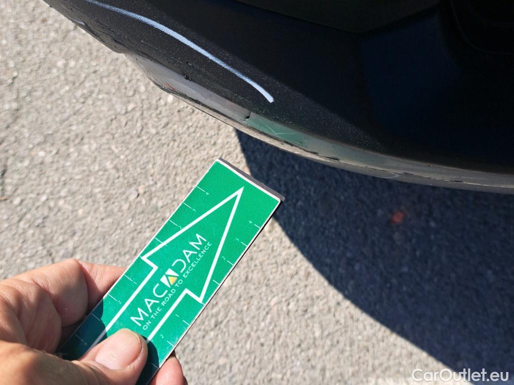  Toyota  RAV4 TOYOTA  / 2018 / 5P / todoterreno 2.5l 220H Advance #49