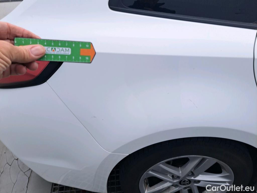  Toyota  Corolla TOYOTA  / 2019 / 5P / familiar 1.8 125H ACTIVE TECH E-CVT TOU SPORT #36