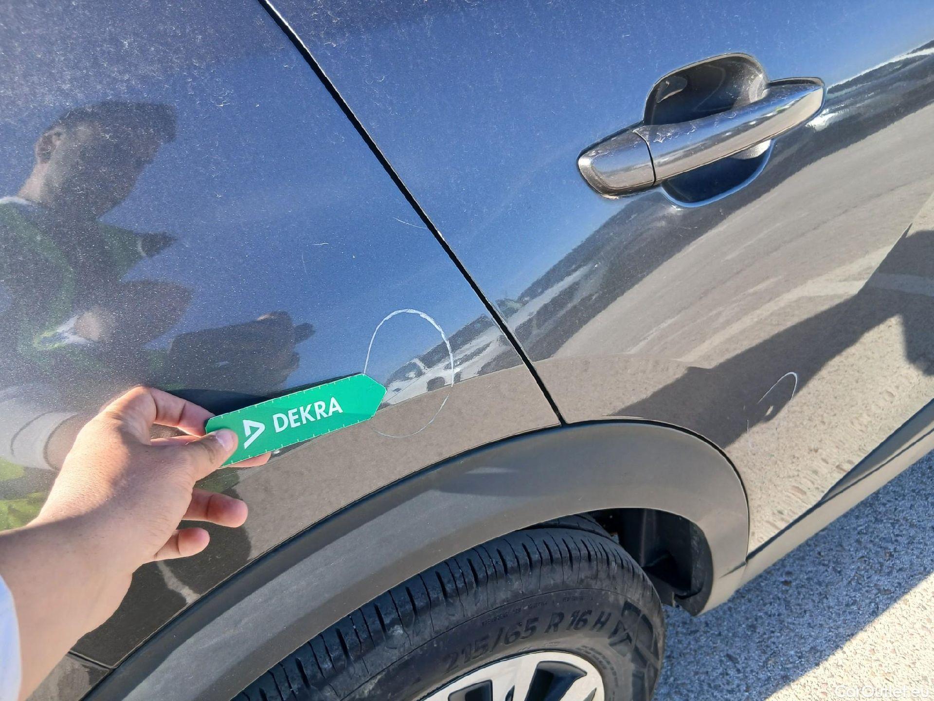  Peugeot  2008 PEUGEOT  / 2019 / 5P / todoterreno Active BlueHDI 81kW (110CV) #17