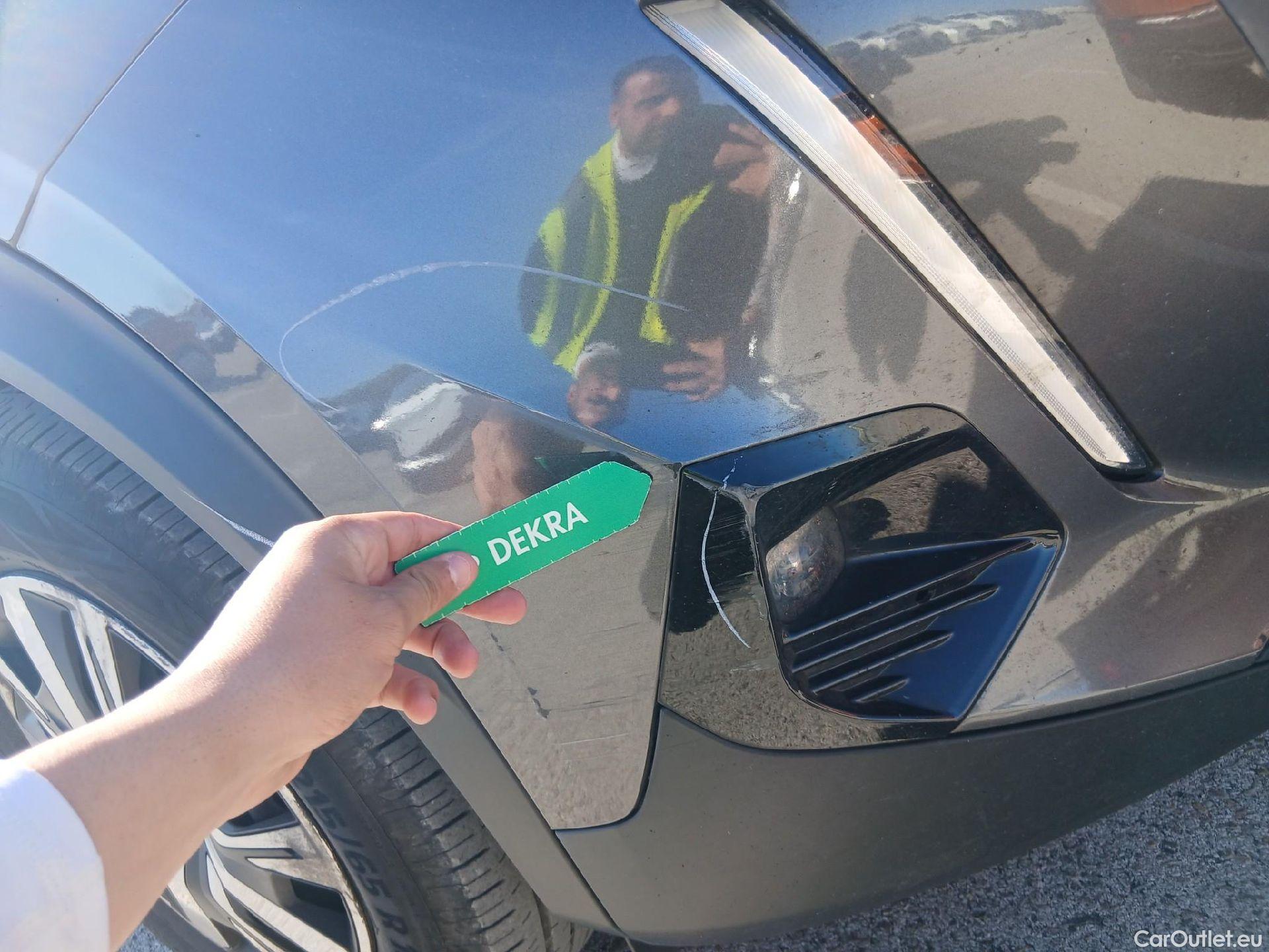  Peugeot  2008 PEUGEOT  / 2019 / 5P / todoterreno Active BlueHDI 81kW (110CV) #2