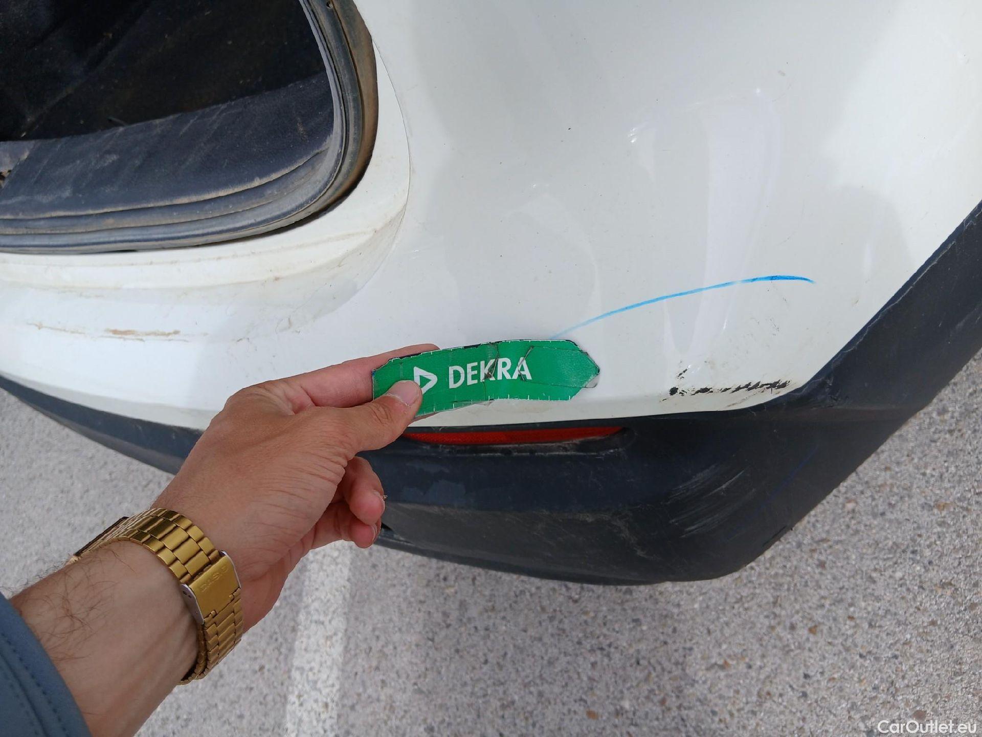  Nissan  Qashqai NISSAN  / 2017 / 5P / todoterreno DIG-T 103 kW (140 CV) E6D ACENTA #31