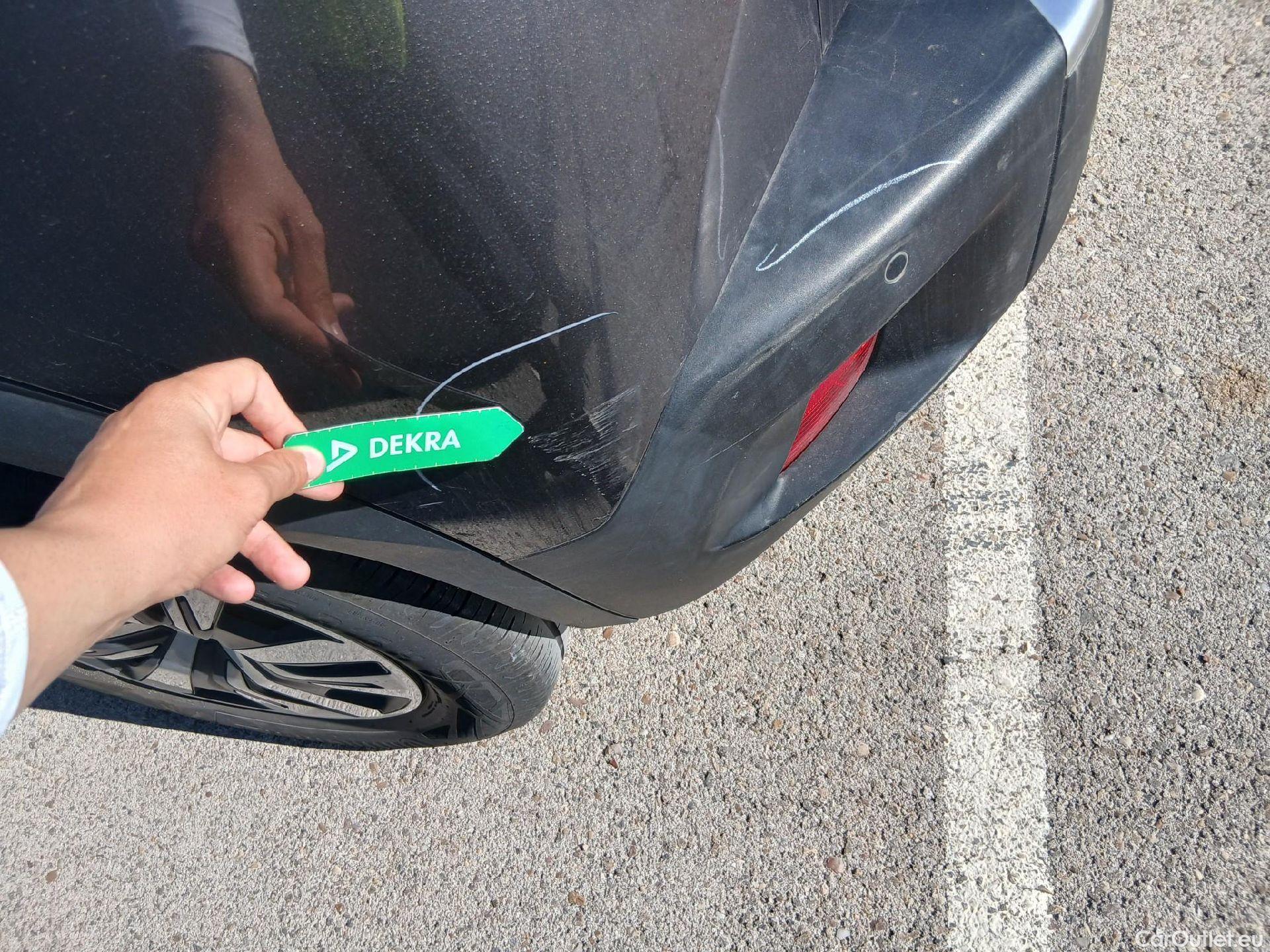  Peugeot  2008 PEUGEOT  / 2019 / 5P / todoterreno Active BlueHDI 81kW (110CV) #8