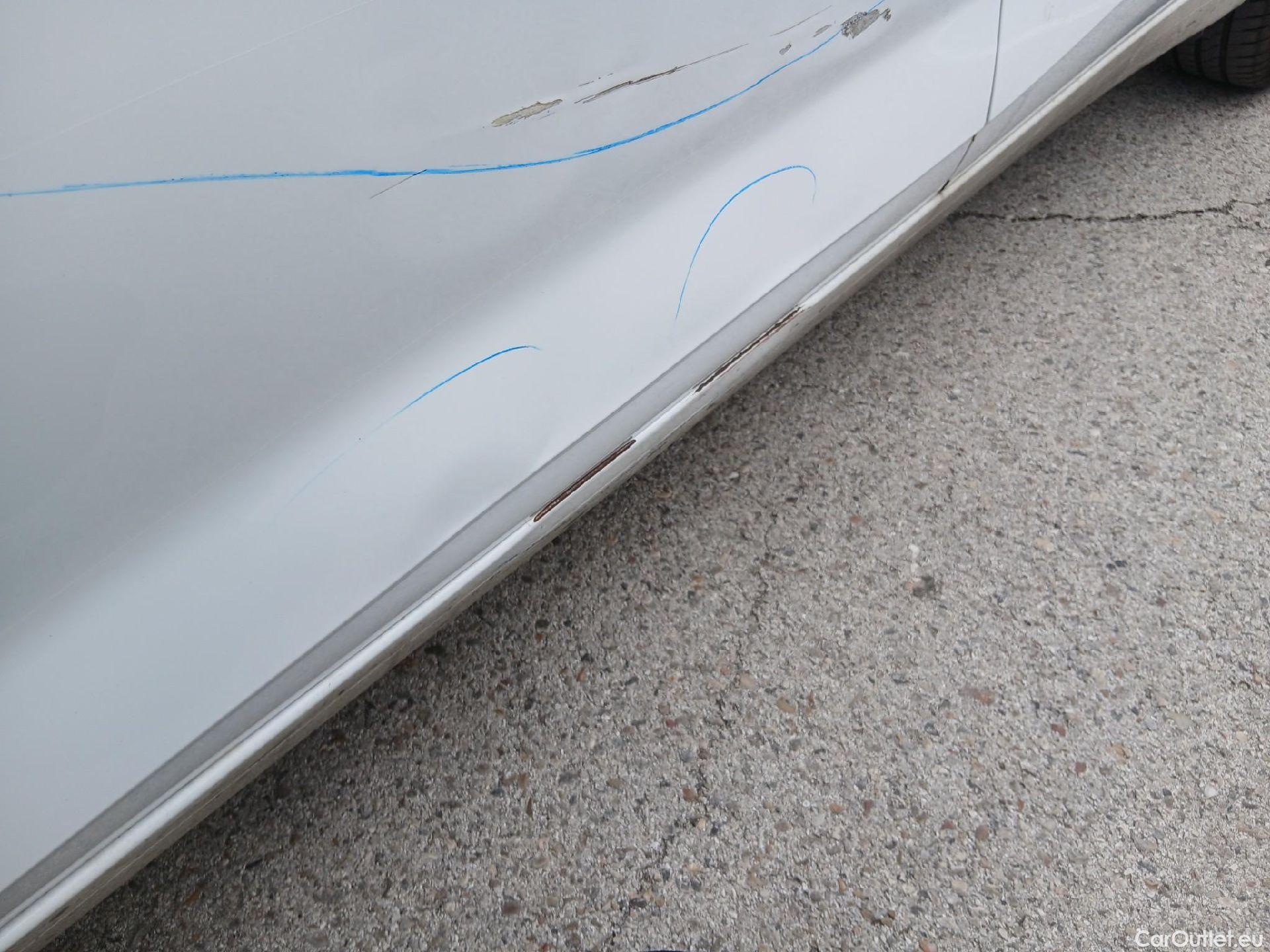  Hyundai  i20 HYUNDAI  / 2020 / 5P / berlina con portón 1.0 TGDI 74kW (100CV) 48V Essence #14