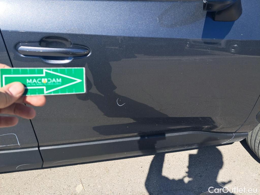  Toyota  RAV4 TOYOTA  / 2018 / 5P / todoterreno 2.5l 220H Advance #64