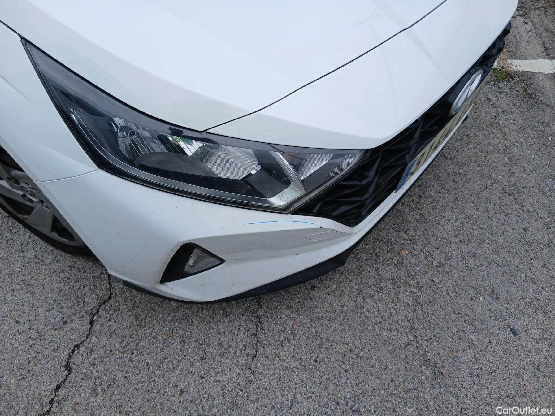  Hyundai  i20 HYUNDAI  / 2020 / 5P / berlina con portón 1.0 TGDI 74kW (100CV) 48V Essence #7