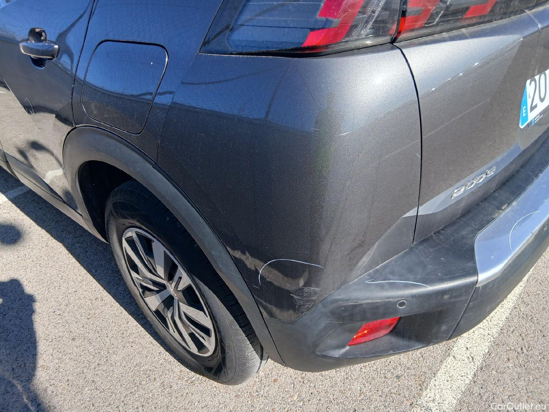  Peugeot  2008 PEUGEOT  / 2019 / 5P / todoterreno Active BlueHDI 81kW (110CV) #9