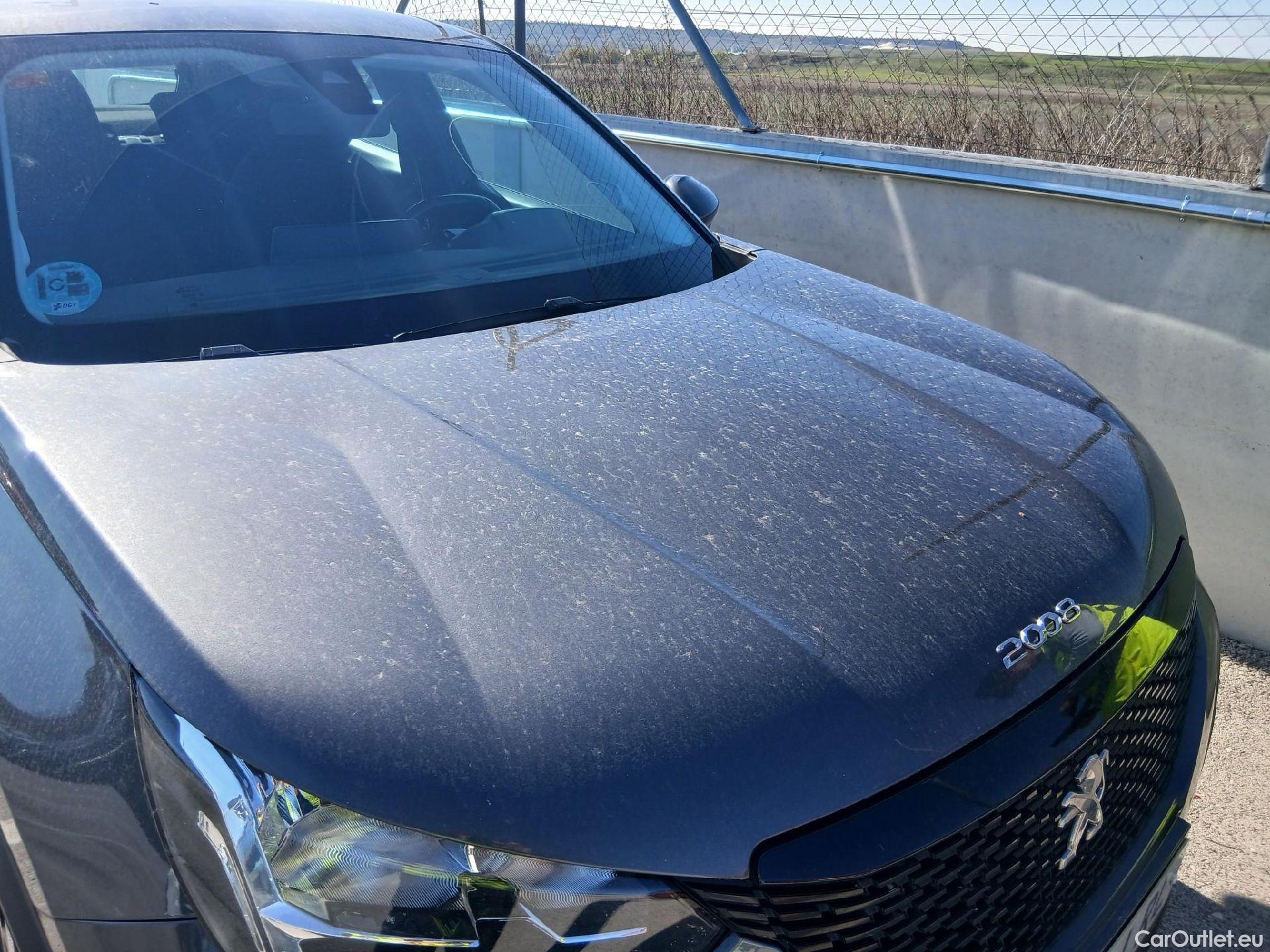  Peugeot  2008 PEUGEOT  / 2019 / 5P / todoterreno Active BlueHDI 81kW (110CV) #5