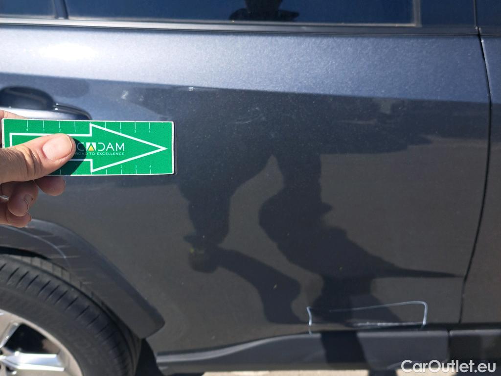  Toyota  RAV4 TOYOTA  / 2018 / 5P / todoterreno 2.5l 220H Advance #10